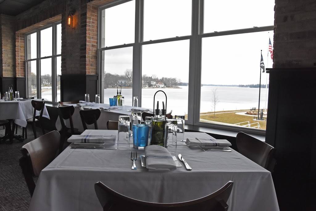 Lago Su Bella | restaurant | 126 W Wisconsin Ave, Oconomowoc, WI 53066, USA | 2623543440 OR +1 262-354-3440