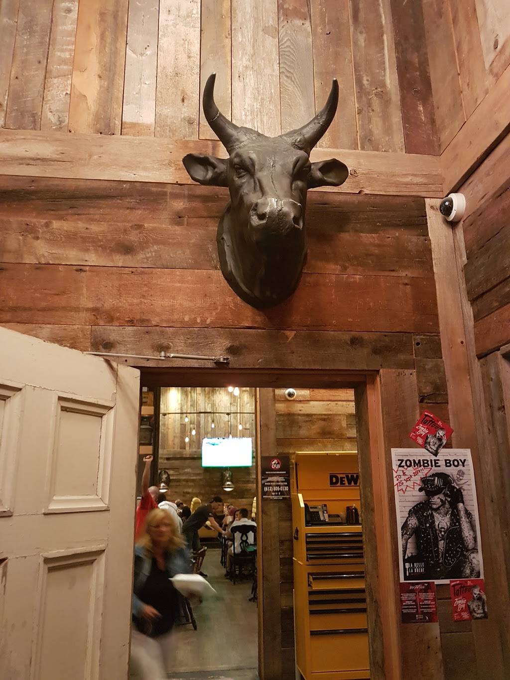 La Belle & La Boeuf - Burger Bar | restaurant | 1100 Boulevard Maloney O #401, Gatineau, QC J8T 6G3, Canada | 8196003233 OR +1 819-600-3233