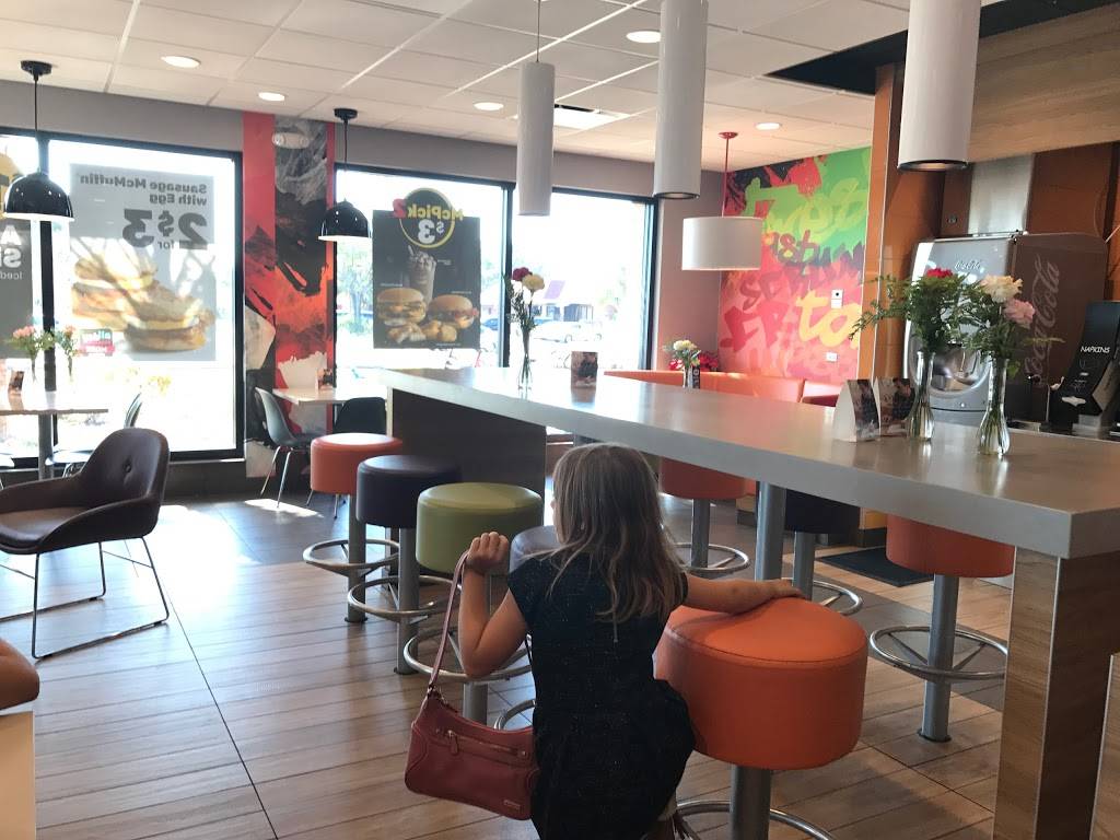 McDonalds | cafe | 925 62nd Ave N, St. Petersburg, FL 33702, USA | 7275259083 OR +1 727-525-9083