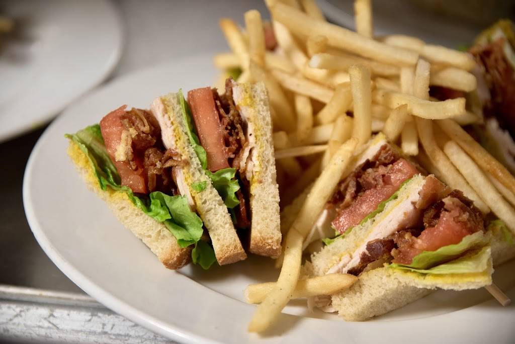 Al Fresco | restaurant | 2345 S Ocean Blvd, Palm Beach, FL 33480, USA | 5612734130 OR +1 561-273-4130