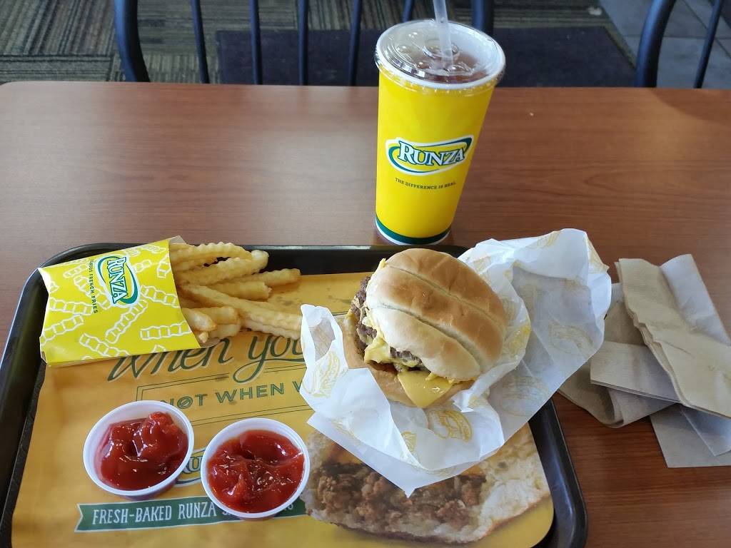 Runza Restaurant | restaurant | 2146 W Broadway, Council Bluffs, IA 51501, USA | 7123228935 OR +1 712-322-8935