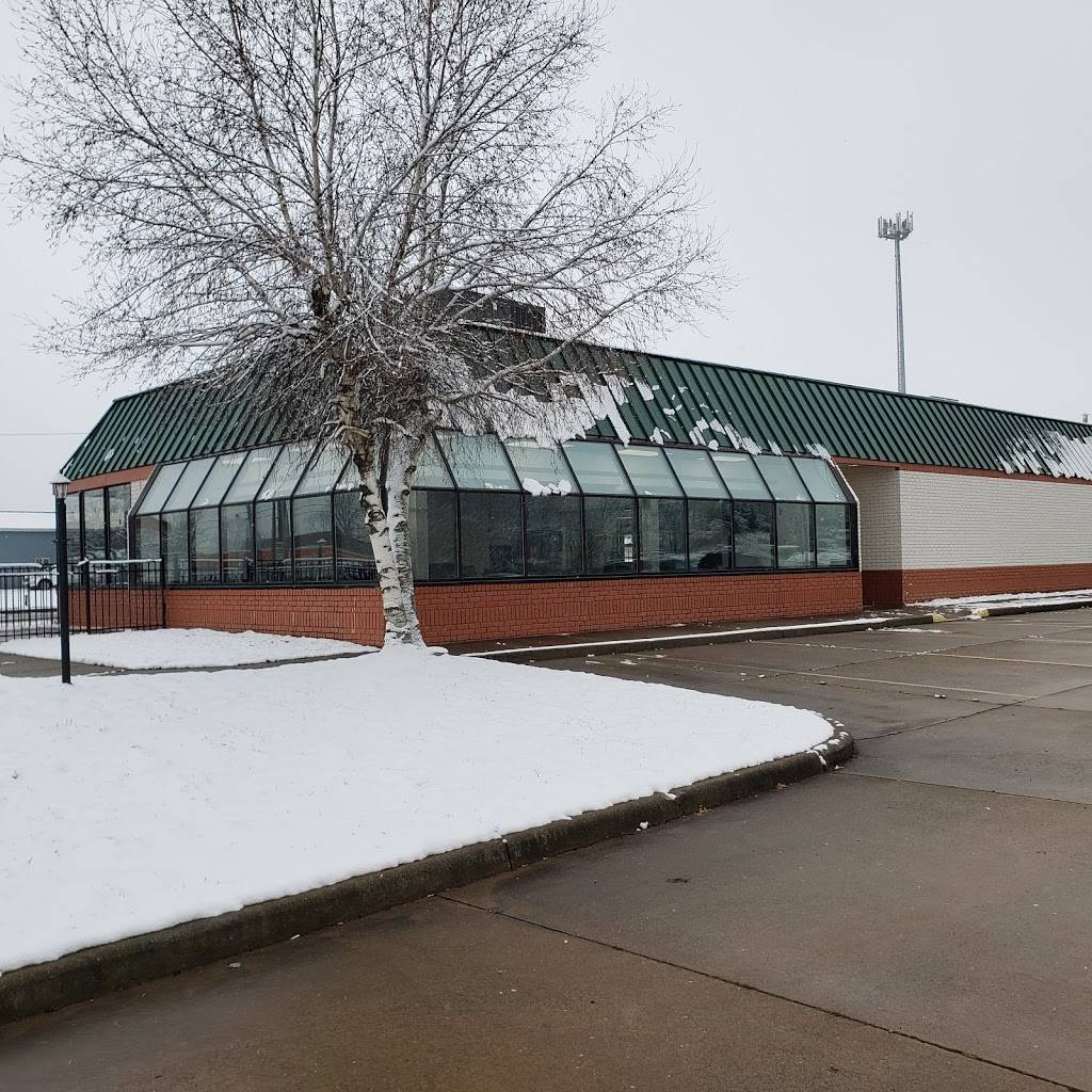 Pizza oven | restaurant | 4571 Erie St S, Navarre, OH 44662, USA | 3308795550 OR +1 330-879-5550