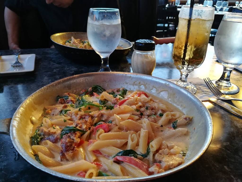 Michaels Pasta In the Pan | restaurant | 395 River Rd, Agawam, MA 01001, USA | 4137891917 OR +1 413-789-1917