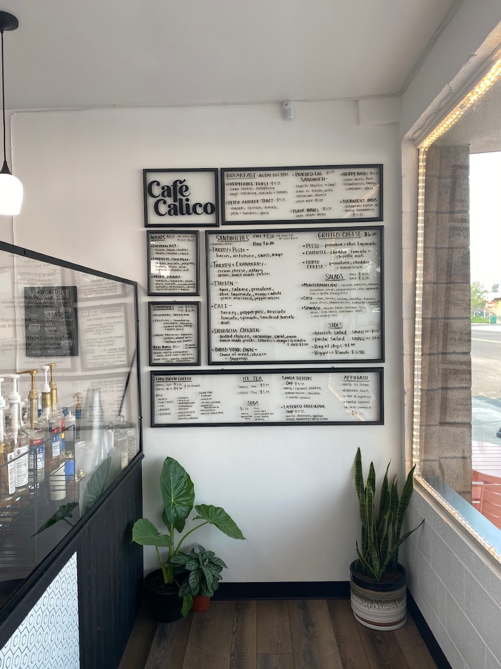 Cafe Calico | restaurant | 2191 Ferry St, Anderson, CA 96007, USA | 5303785559 OR +1 530-378-5559