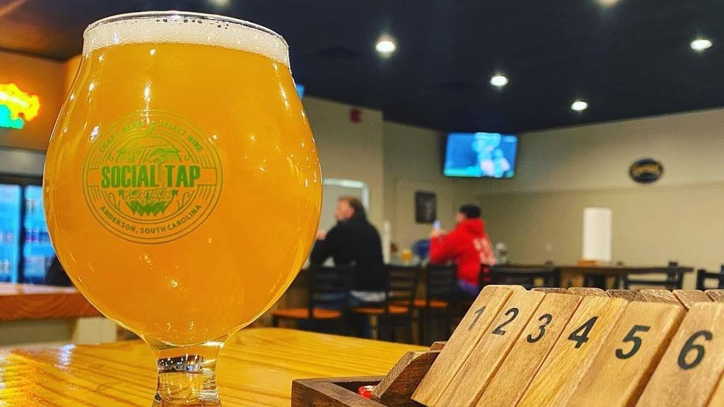 The Social Tap | restaurant | 1475 Pearman Dairy Rd Suite D, Anderson, SC 29625, USA | 8646543575 OR +1 864-654-3575