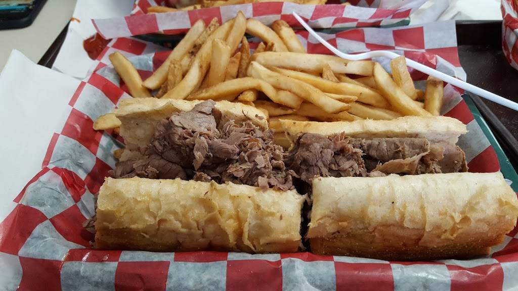 Beefys | restaurant | 5749 Harlem Ave, Chicago, IL 60638, USA | 7732298430 OR +1 773-229-8430