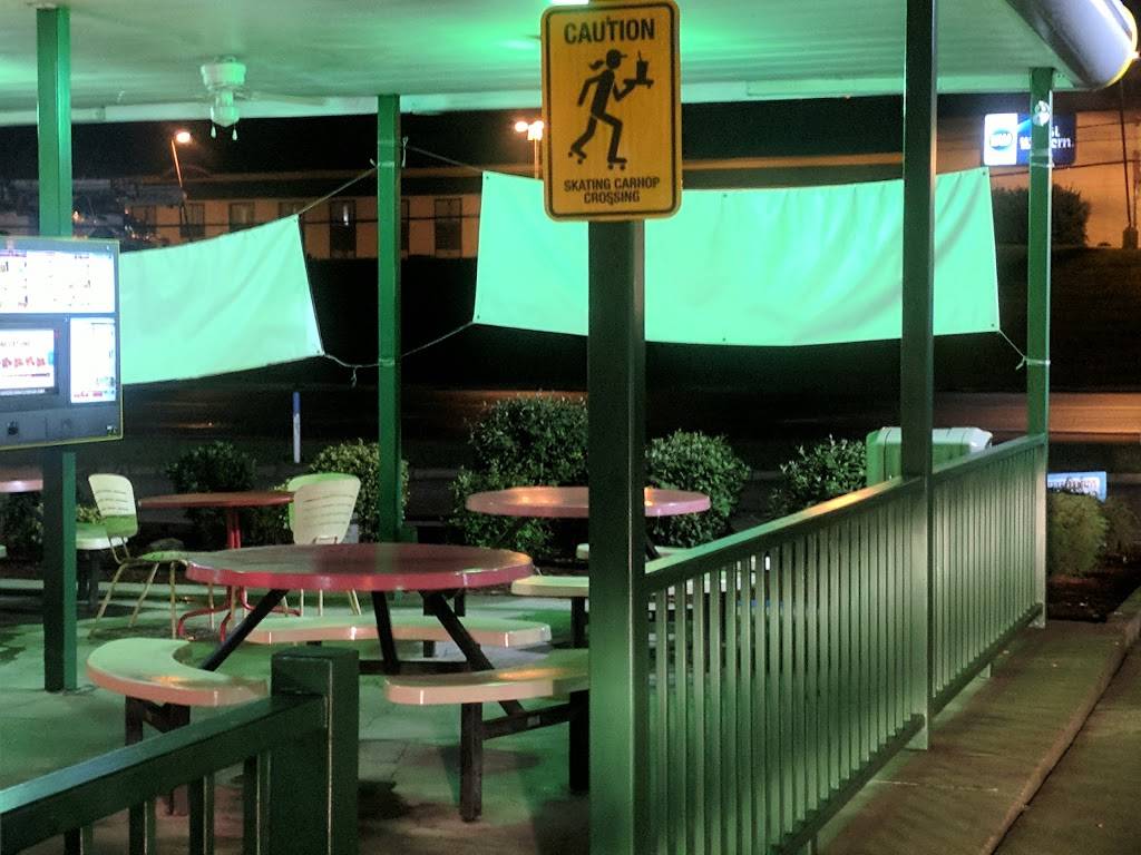 Sonic Drive-In | restaurant | 3462 E, US-60, Barboursville, WV 25504, USA | 3047331956 OR +1 304-733-1956