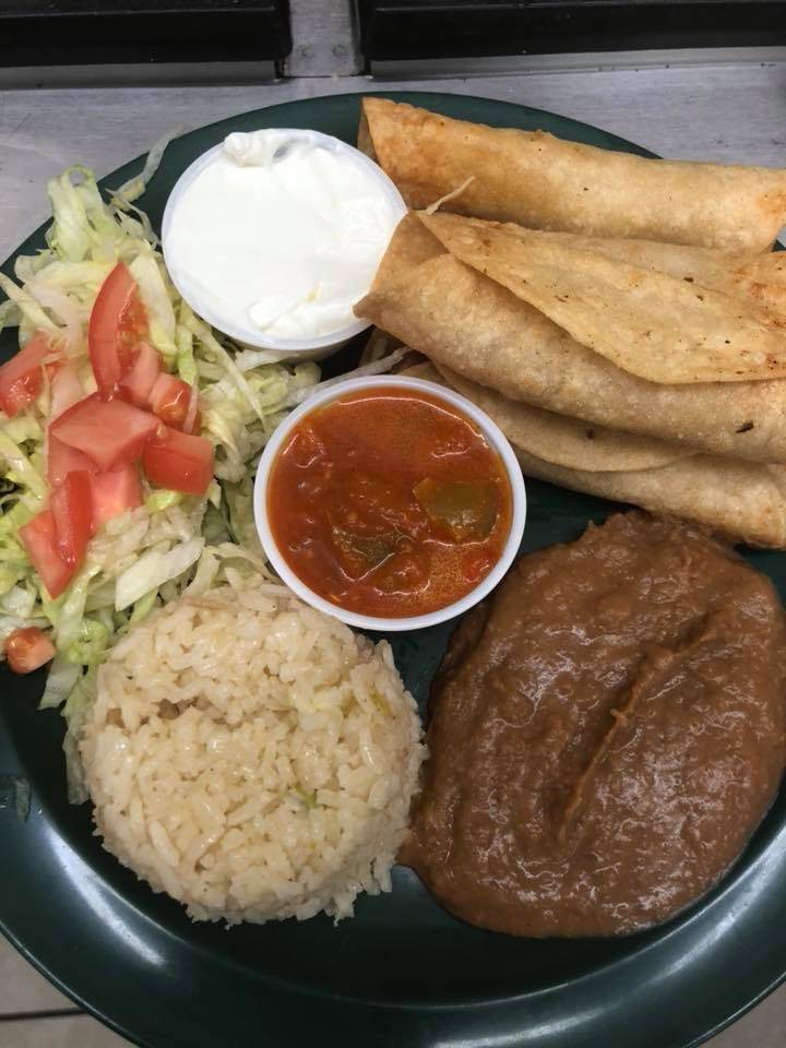 Ashlys Restaurant | restaurant | 10071 Timberwood Dr, Houston, TX 77080, USA | 2819320067 OR +1 281-932-0067