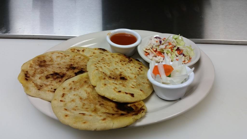 Alicias Restaurant | restaurant | 12333 Jefferson Hwy, Baton Rouge, LA 70816, USA | 2257787938 OR +1 225-778-7938