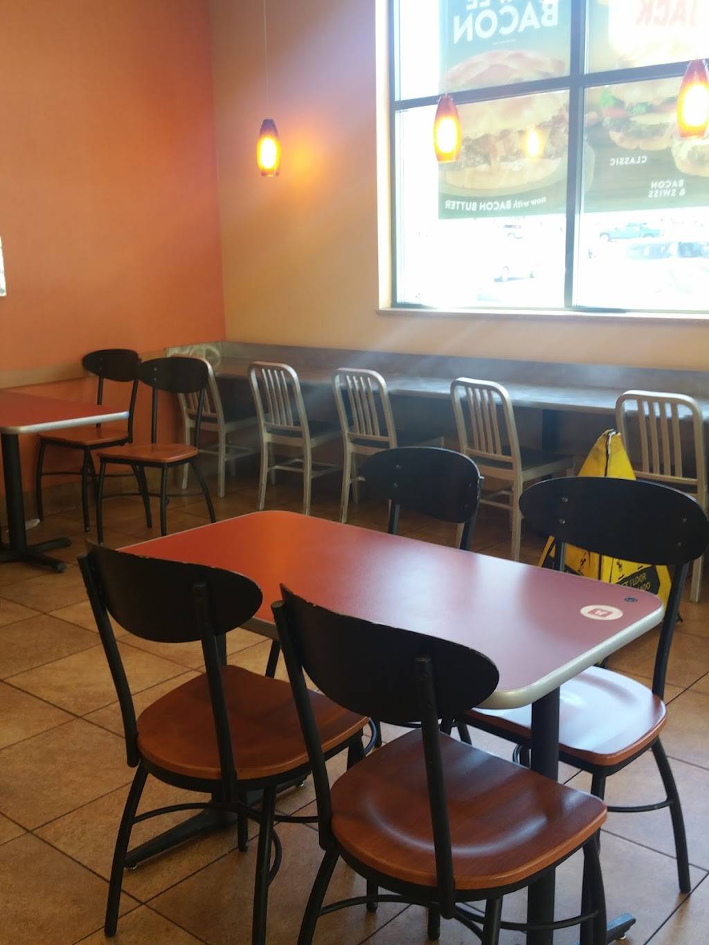 Jack in the Box | restaurant | 26 W Horizon Ridge Pkwy #110, Henderson, NV 89012, USA | 7023829300 OR +1 702-382-9300