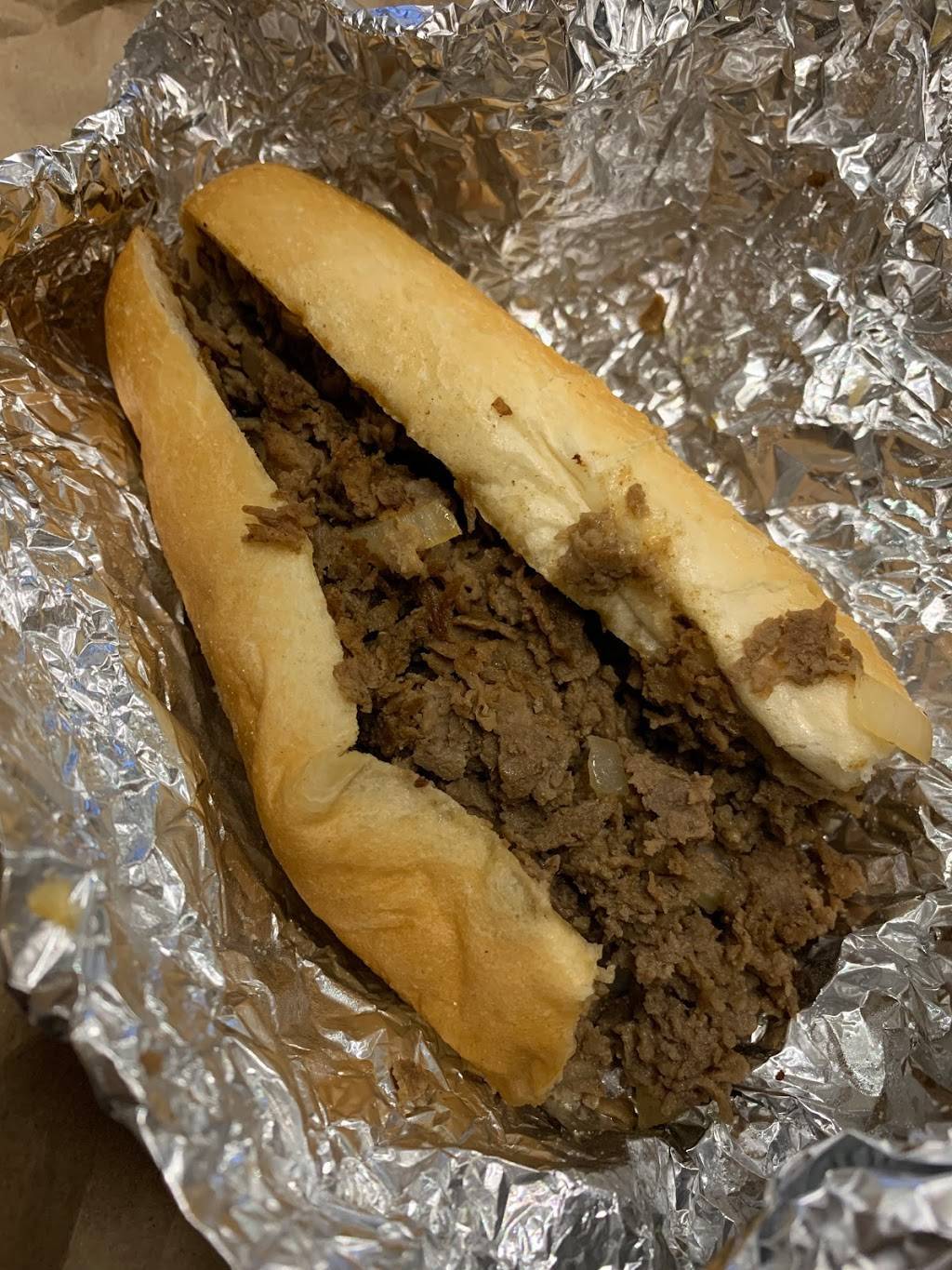 Richies | restaurant | 1835 N 12th St, Philadelphia, PA 19122, USA | 2157652656 OR +1 215-765-2656