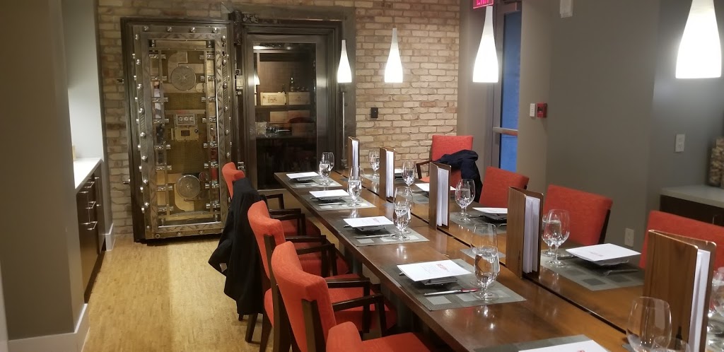 Reserve Wine & Food | restaurant | 201 Monroe Ave NW, Grand Rapids, MI 49503, USA | 6168559463 OR +1 616-855-9463