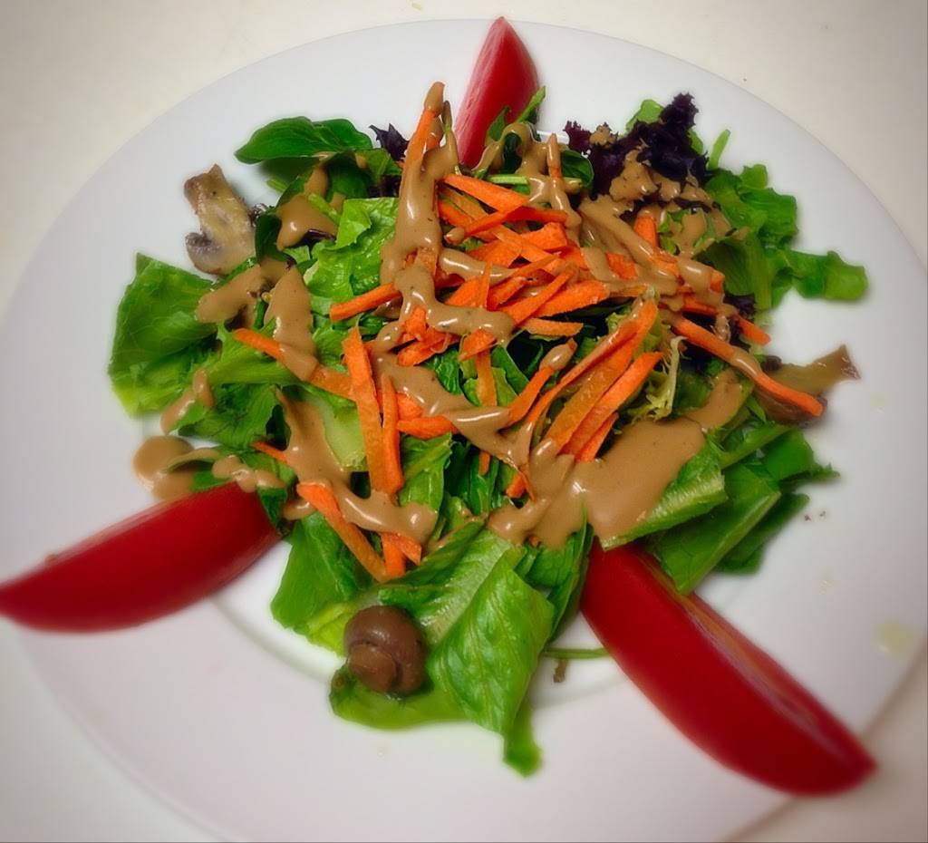 MiNas Bistro | restaurant | 4391 Colonial Blvd #104, Fort Myers, FL 33966, USA | 2392251139 OR +1 239-225-1139