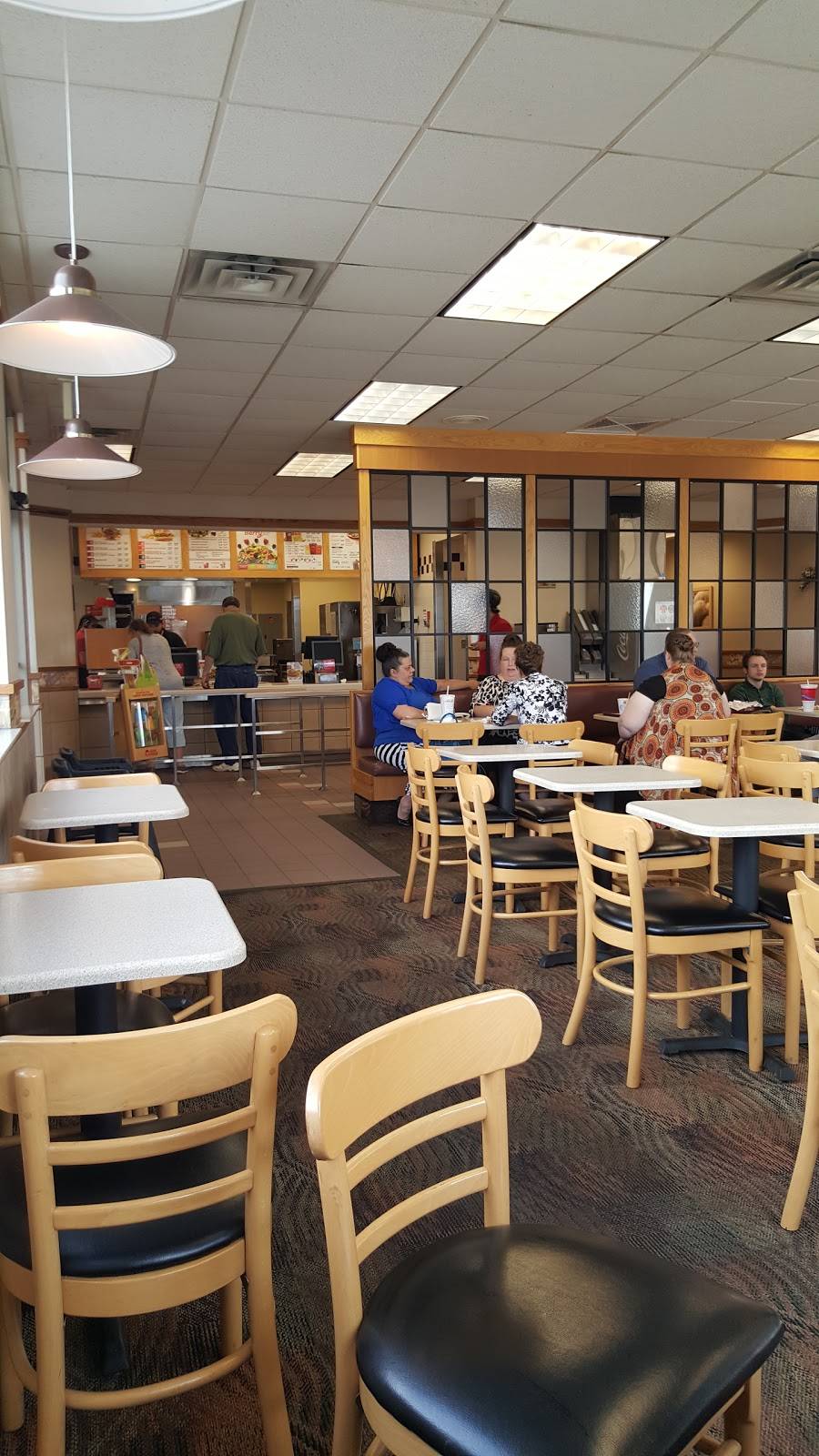 Wendys | restaurant | 262 Lafayette St, London, OH 43140, USA | 7408522253 OR +1 740-852-2253