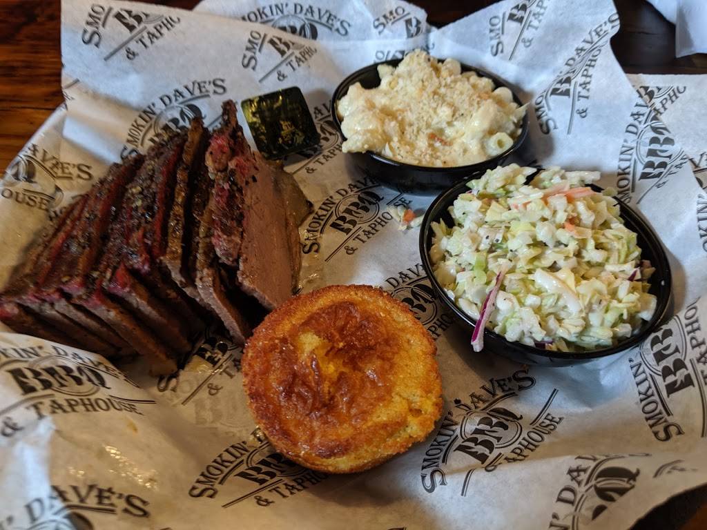Smokin Daves BBQ & Brew | restaurant | 7685 E Arapahoe Rd, Centennial, CO 80112, USA | 7207285769 OR +1 720-728-5769