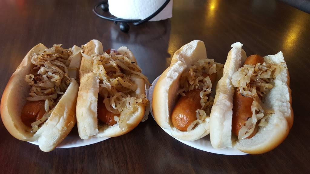 Johnny n Hon’s Grill | restaurant | 2546 Kutztown Rd, Reading, PA 19605, USA | 6109212700 OR +1 610-921-2700