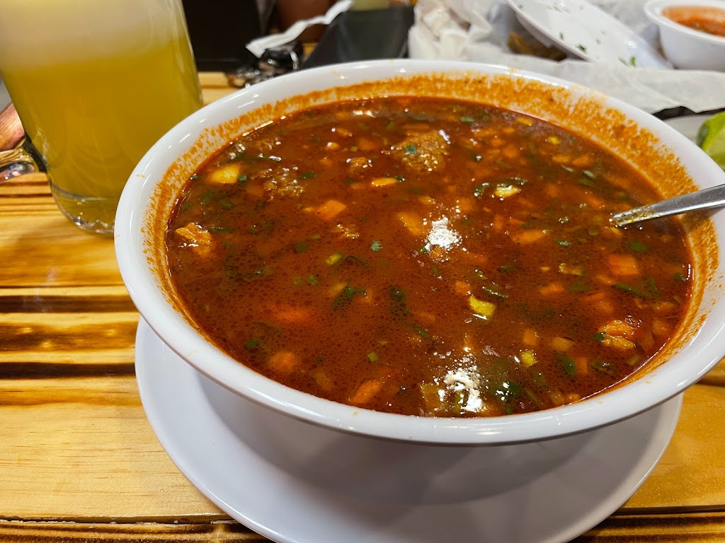 El Cubilete | restaurant | 307 N Thompson Ln, Murfreesboro, TN 37129, USA | 6298004644 OR +1 629-800-4644