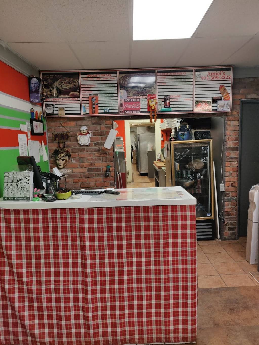 Amicis Pizzeria | restaurant | 11 Main St E, Grimsby, ON L3M 1M7, Canada | 9053092222 OR +1 905-309-2222