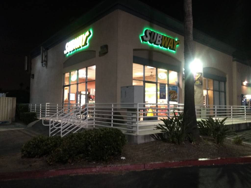Subway Restaurants | restaurant | 45 North Broadway C, Chula Vista, CA 91910, USA | 6194760605 OR +1 619-476-0605