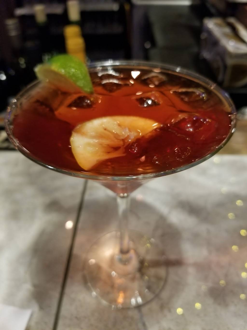 Calistoga Grill | restaurant | 235 Boul Saint-Jean, Pointe-Claire, QC H9R 3J1, Canada | 5146307577 OR +1 514-630-7577