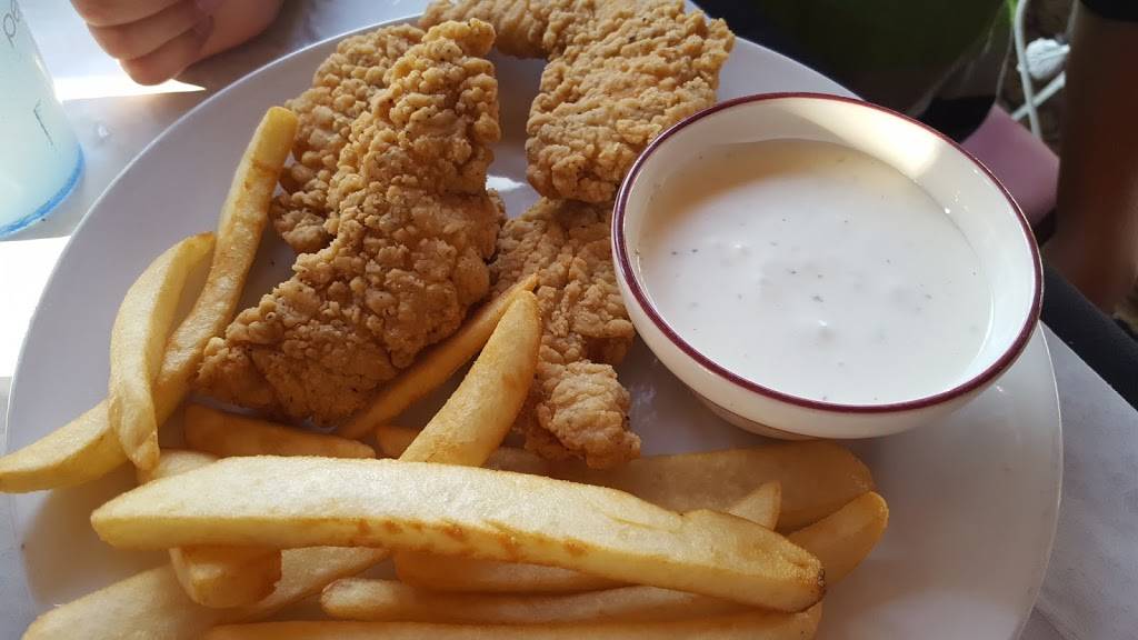 Cannovas | restaurant | 1101 W Empire St, Freeport, IL 61032, USA | 8152330032 OR +1 815-233-0032