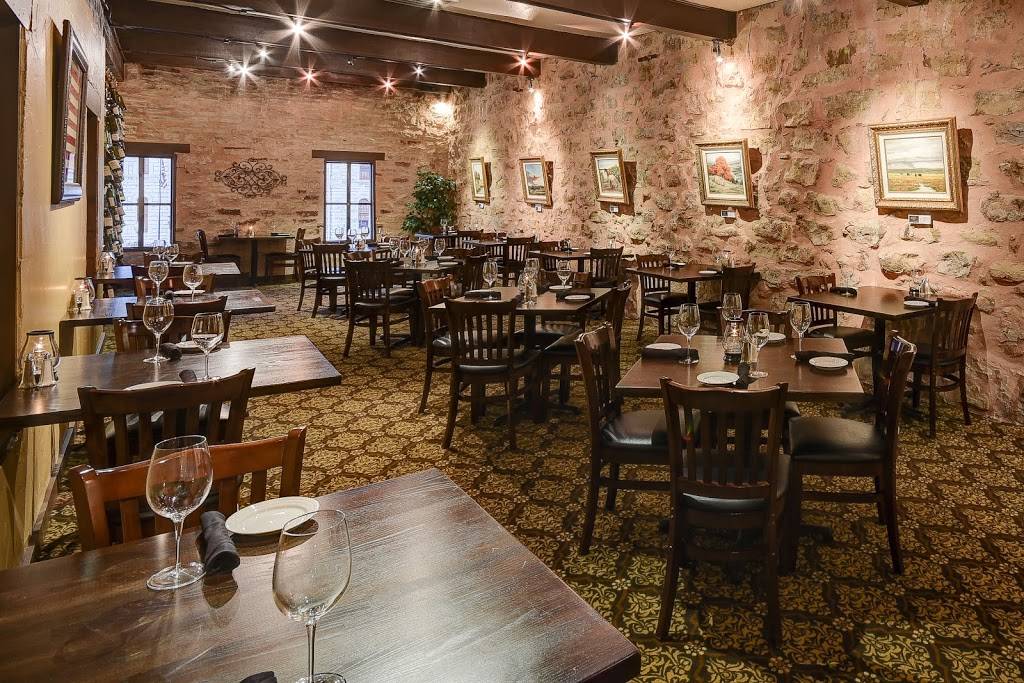 Eighteen Ninety Grille and Lounge | night club | 115 E Pearl St, Granbury, TX 76048, USA | 8175333400 OR +1 817-533-3400