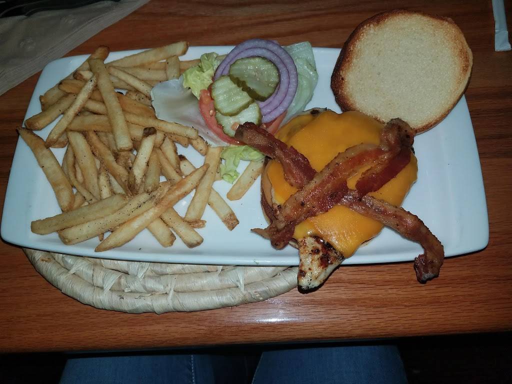 Applebees Grill + Bar | restaurant | 4733 S Yale Ave, Tulsa, OK 74135, USA | 9186647878 OR +1 918-664-7878