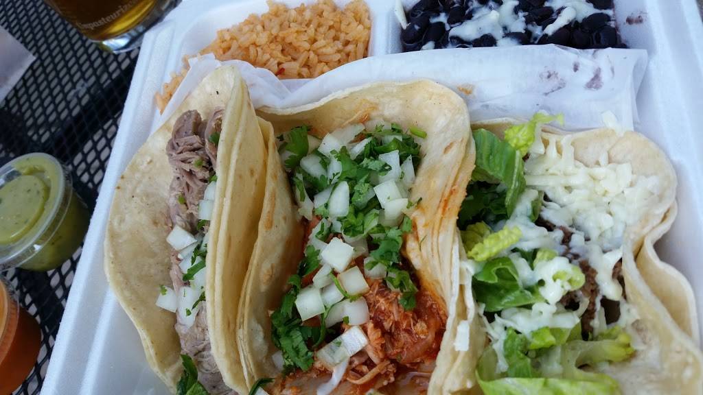 Chubbys Tacos | restaurant | 4711 Hope Valley Rd, Durham, NC 27707, USA | 9194894636 OR +1 919-489-4636