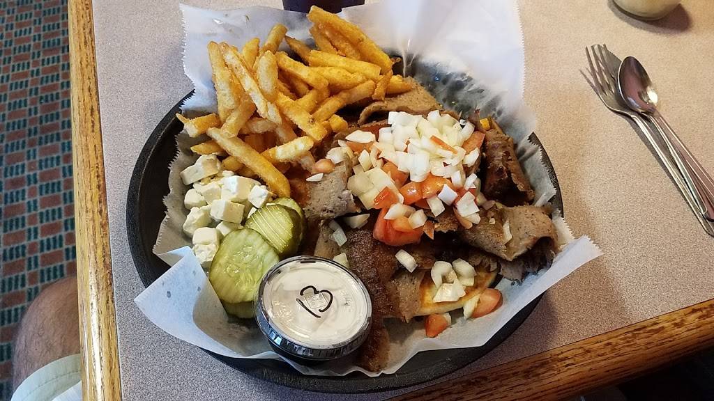 Two Sisters Restaurant | cafe | 522 1st St W, Milan, IL 61264, USA | 3097873663 OR +1 309-787-3663