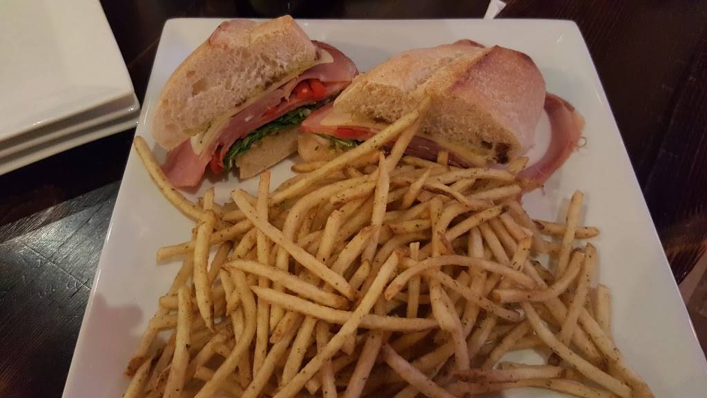 Ferrari Pizza Bar | restaurant | 3240 Chili Ave B-18, Rochester, NY 14624, USA | 5858897081 OR +1 585-889-7081