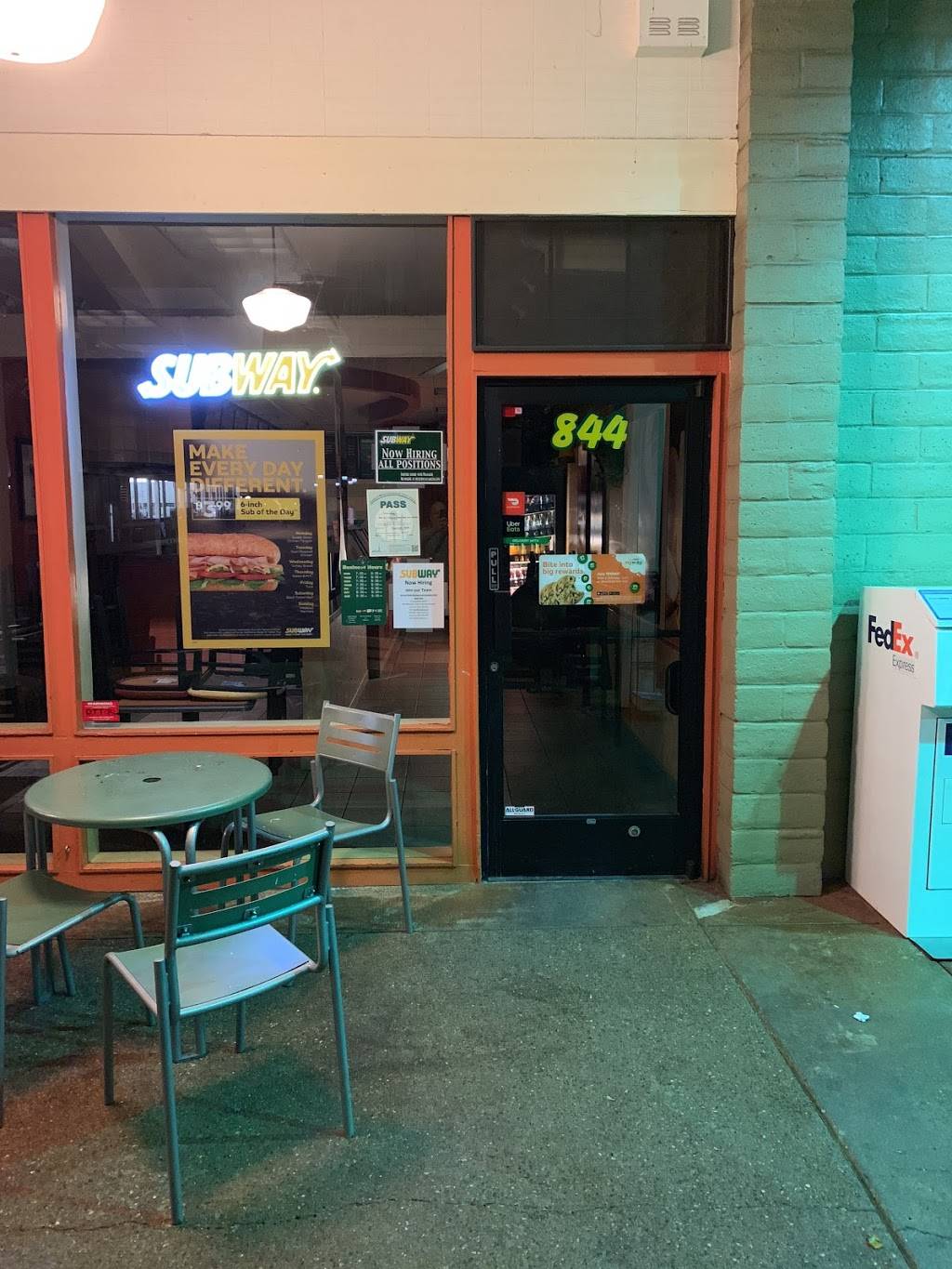 Subway Restaurants | restaurant | 844 Sir Francis Drake Blvd, San Anselmo, CA 94960, USA | 4154561170 OR +1 415-456-1170