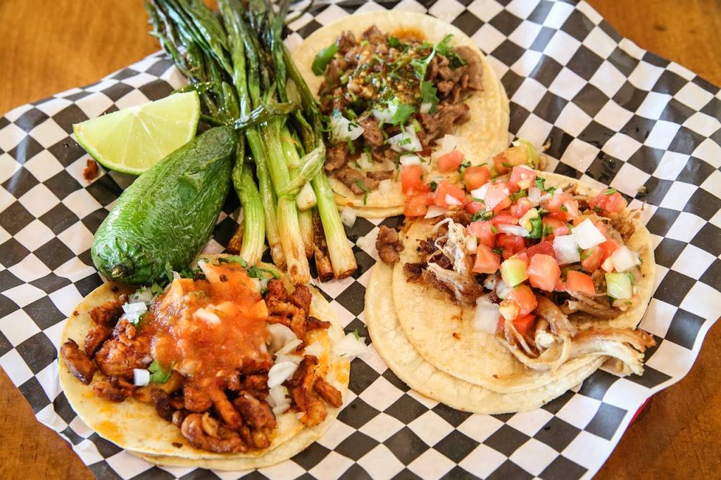 Salsas Taqueria | restaurant | 1760 Prairie City Rd Ste. 130, Folsom, CA 95630, USA | 9169364300 OR +1 916-936-4300