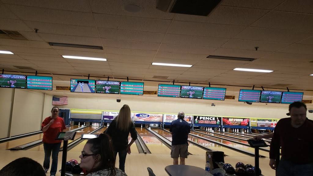Pence Lake Erie Lanes | restaurant | 4523 Liberty Ave, Vermilion, OH 44089, USA | 4409675260 OR +1 440-967-5260