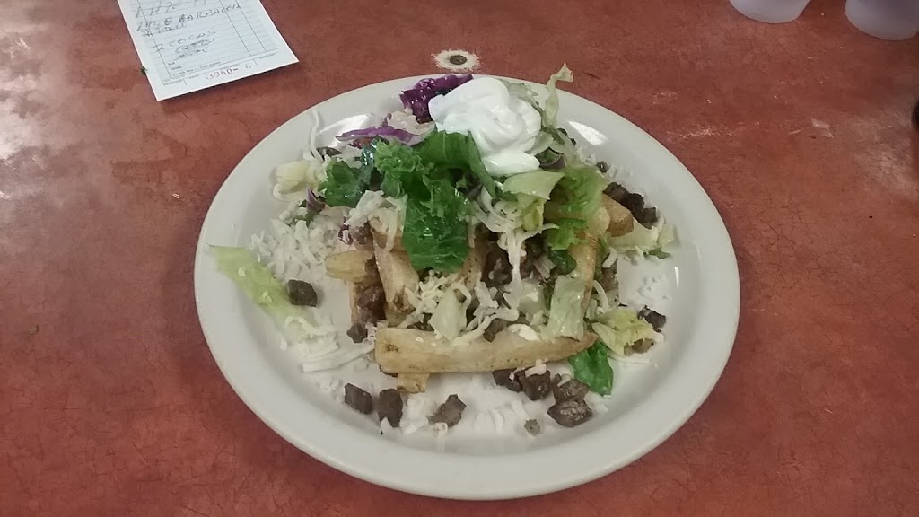 LA PARRILLA RESTAURANT | restaurant | 120 N Granite St, Deming, NM 88030, USA | 5755466666 OR +1 575-546-6666