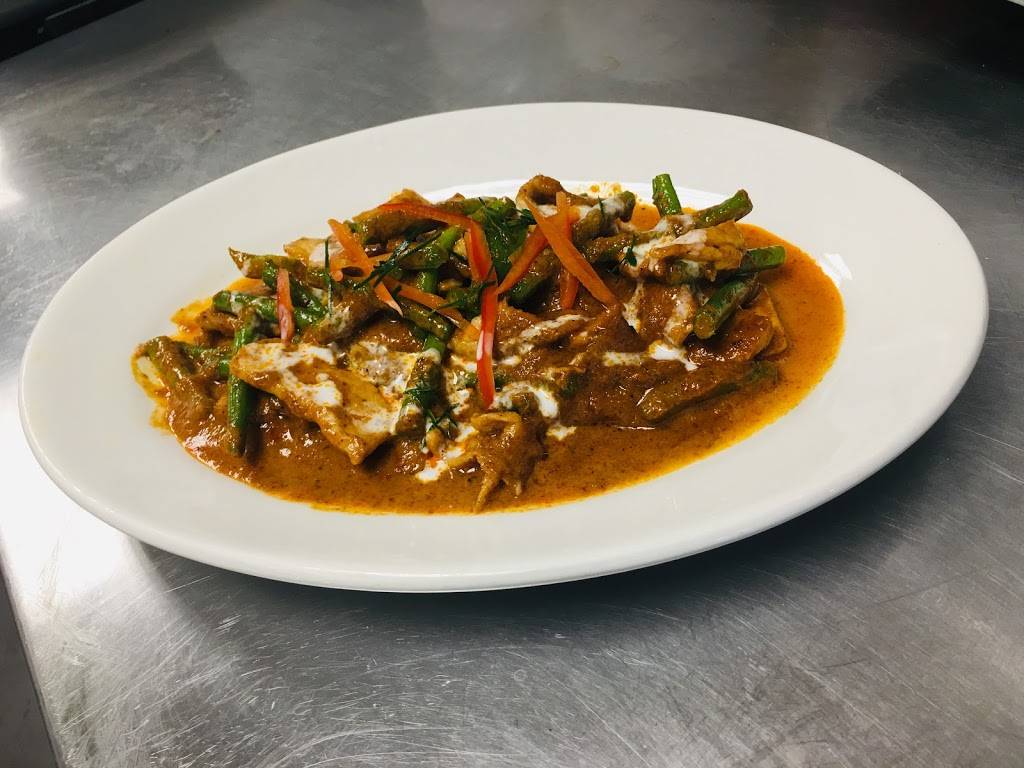 Praya Thai Dining | restaurant | 4850 W Sunset Rd Ste.#115, Las Vegas, NV 89118, USA | 7026162223 OR +1 702-616-2223