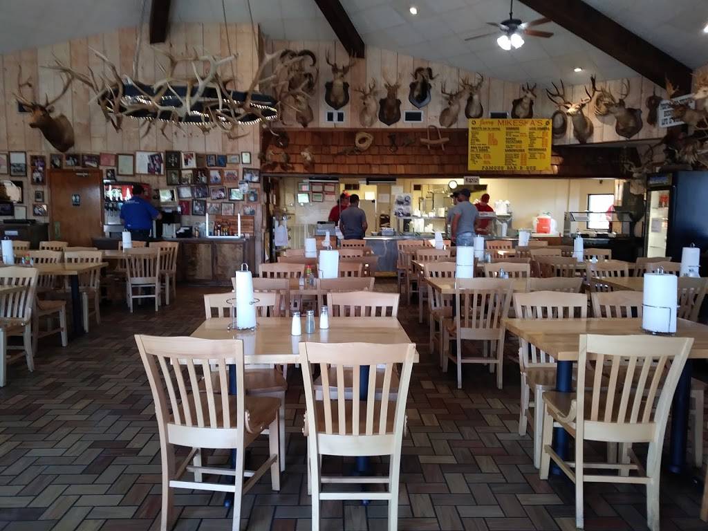 Mikeskas Bar-B-Q | restaurant | 4053 US-90, Columbus, TX 78934, USA | 9797323101 OR +1 979-732-3101