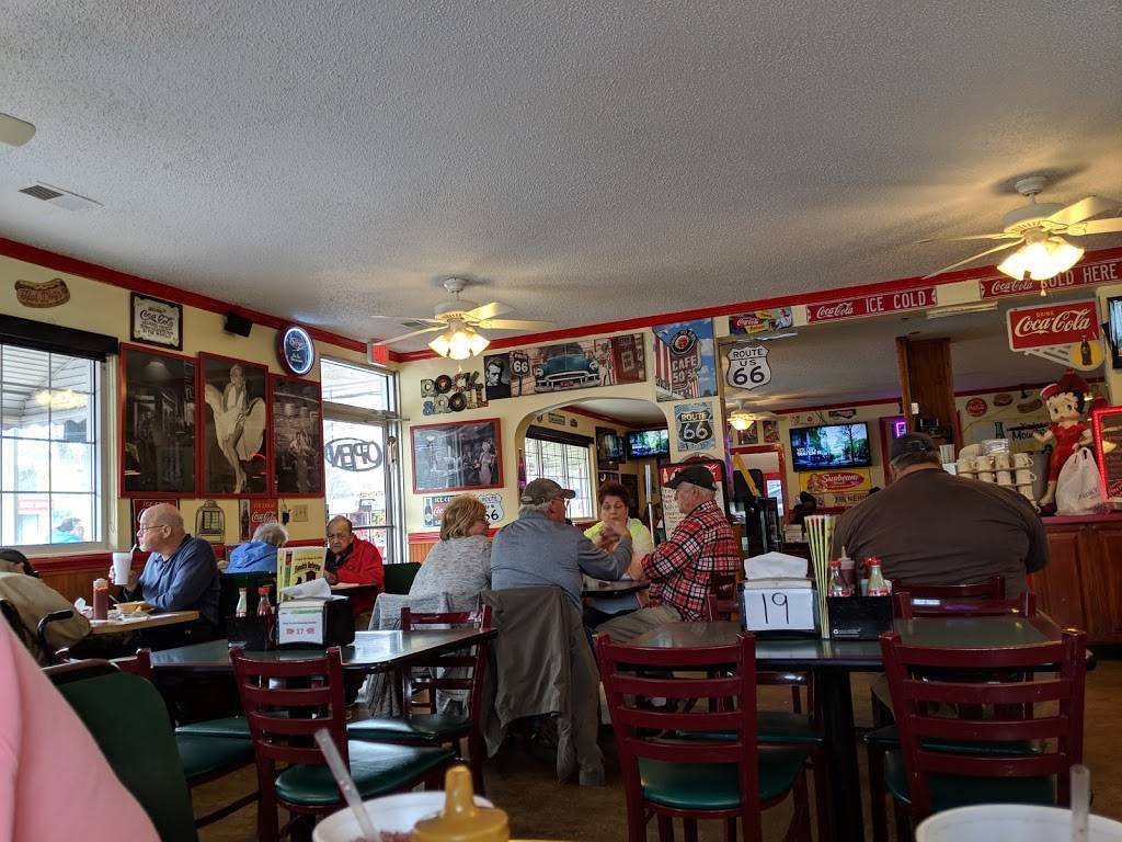 Hendrix Barbecue | restaurant | 1624 W Innes St, Salisbury, NC 28144, USA | 7046458040 OR +1 704-645-8040