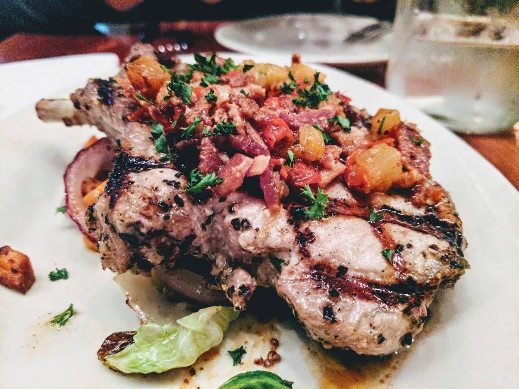 Retreat Gastropub | restaurant | 6 N Sarah St, St. Louis, MO 63108, USA | 3142614497 OR +1 314-261-4497