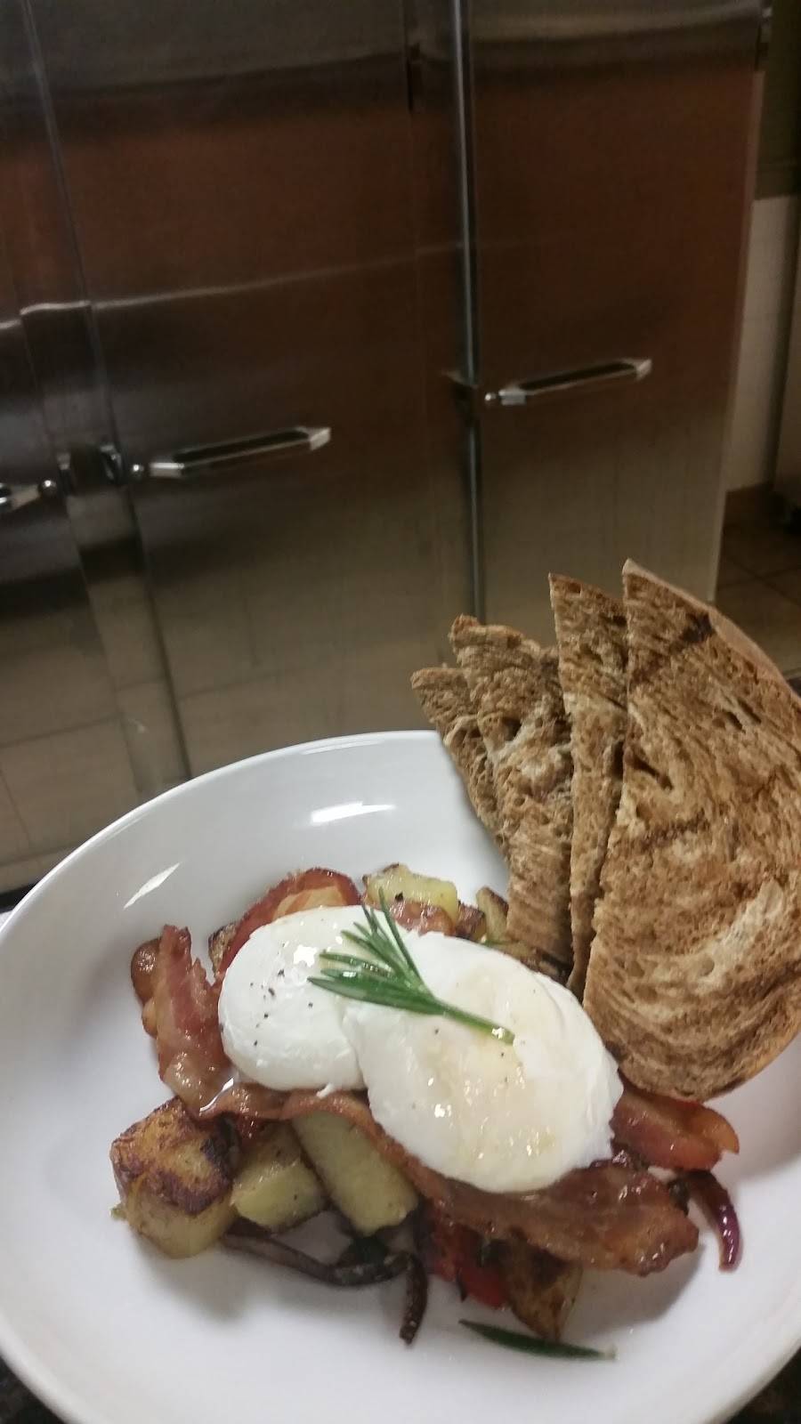 Favorites at Gloucester Township | restaurant | 1300 Blackwood Clementon Rd, Clementon, NJ 08021, USA | 8564414253 OR +1 856-441-4253