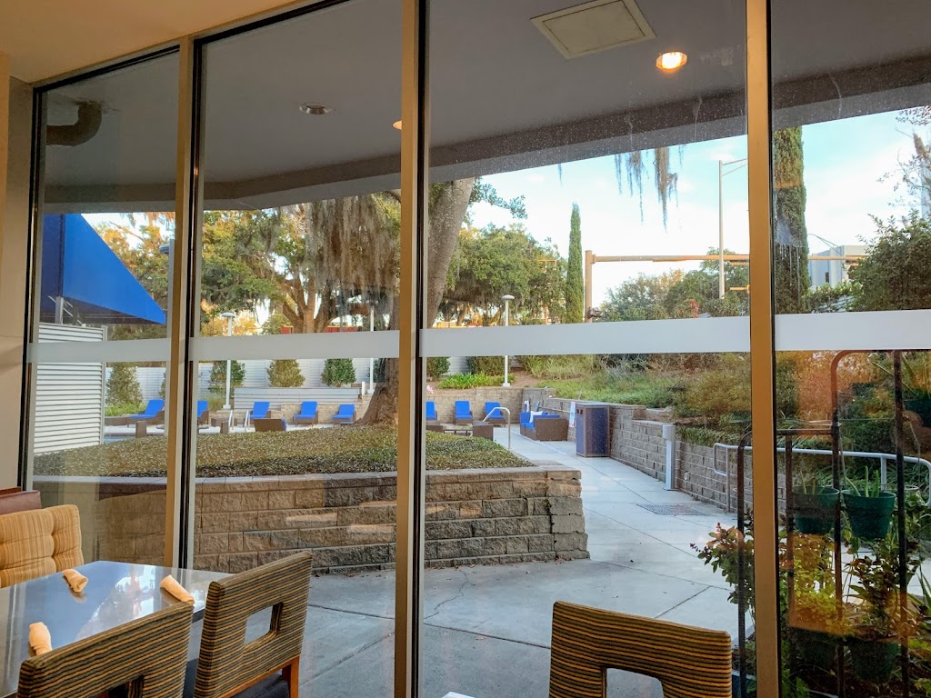 Juicy Blue Tapas Bar & Bistro | restaurant | 316 W Tennessee St, Tallahassee, FL 32301, USA | 8504220071 OR +1 850-422-0071