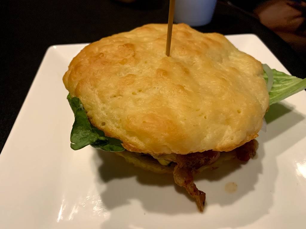 Doras Bakery and Bistro | restaurant | 4702 S Le Jeune Rd, Coral Gables, FL 33146, USA | 3056657818 OR +1 305-665-7818