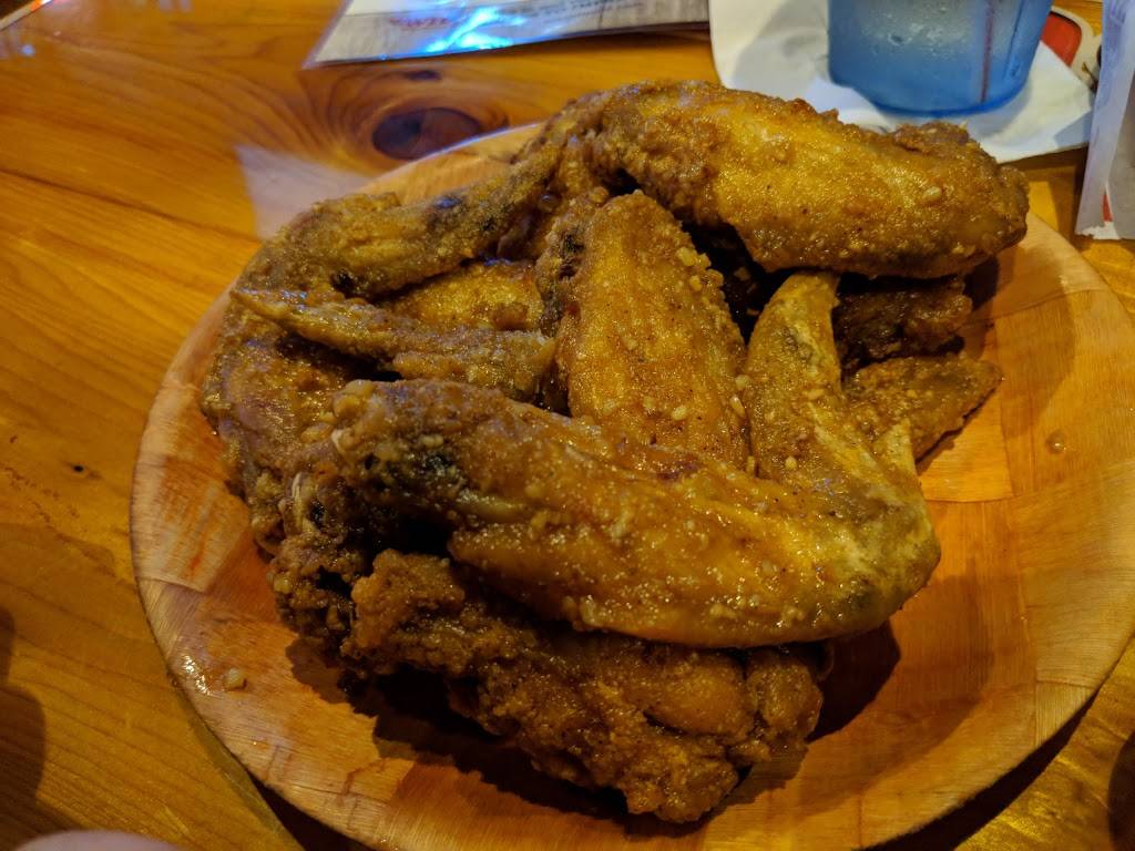 The WingHouse of Ellenton | restaurant | 2015 60th Ave E, Ellenton, FL 34222, USA | 9414795182 OR +1 941-479-5182