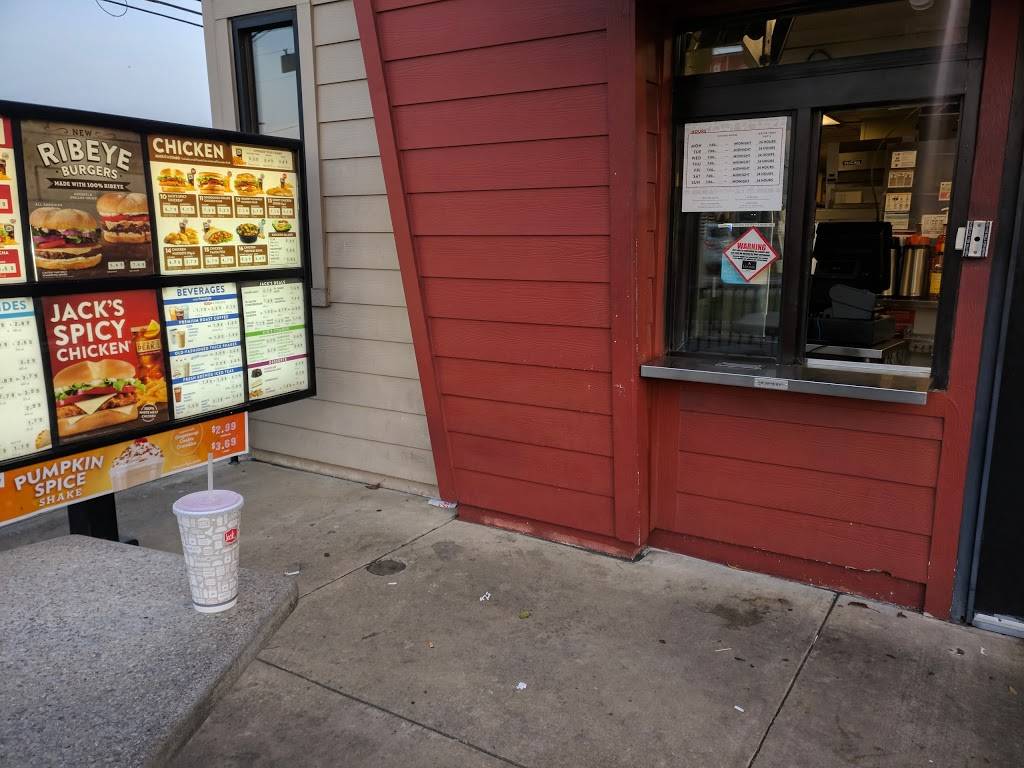 Jack in the Box | restaurant | 12102 Veterans Memorial Dr, Houston, TX 77067, USA | 2818930102 OR +1 281-893-0102