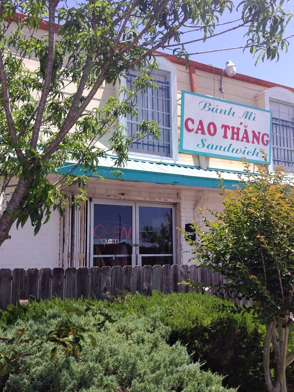 Cao Thang Sandwich Shop | meal takeaway | 8272 Park Pl Blvd # H7, Houston, TX 77017 | 7132428000 OR +1 713-242-8000