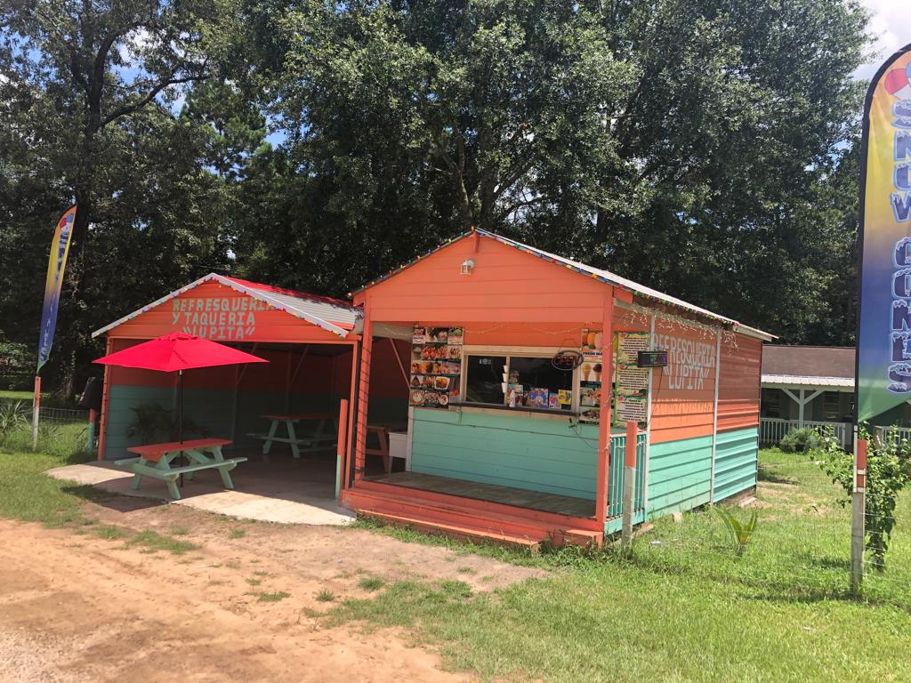 Refresqueria Lupita | restaurant | 590 Devin Rd, Cleveland, TX 77328, USA | 8324142481 OR +1 832-414-2481