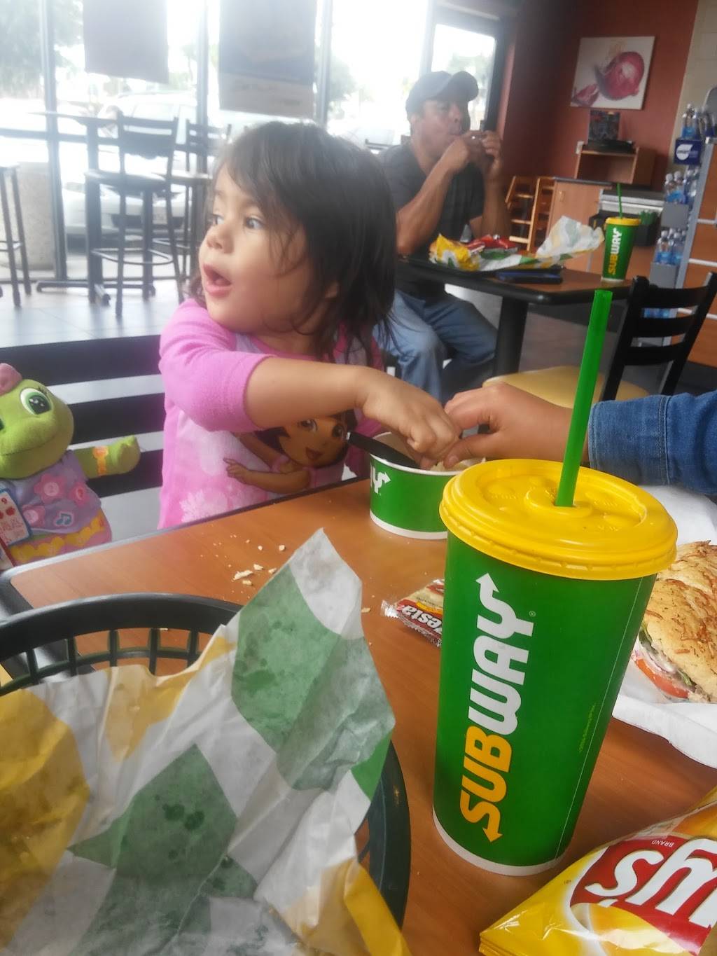 Subway Restaurants | restaurant | 198 Vermont Ave, Los Angeles, CA 90004, USA | 2133801485 OR +1 213-380-1485