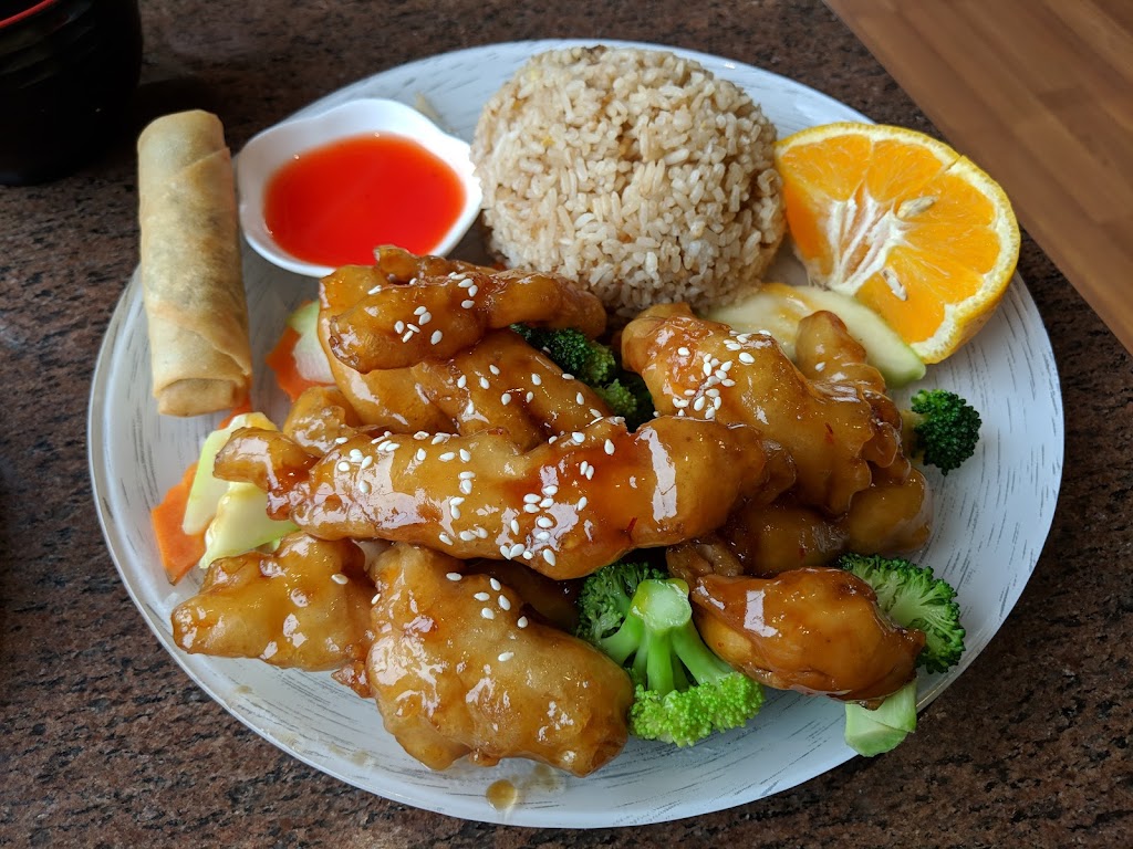 Thai Spicy Basil | restaurant | 10 N Main St, Lamar, CO 81052, USA | 7193360688 OR +1 719-336-0688