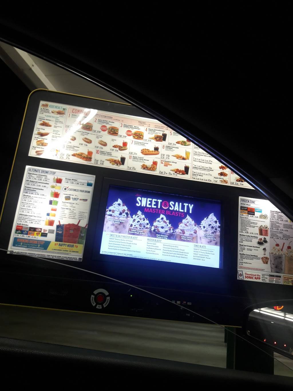 Sonic Drive-In | restaurant | 19305 E Admiral Pl, Catoosa, OK 74015, USA | 9182661162 OR +1 918-266-1162