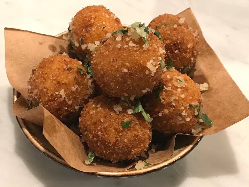 Rafele Rye | restaurant | 26 Purchase St, Rye, NY 10580, USA | 9144818417 OR +1 914-481-8417