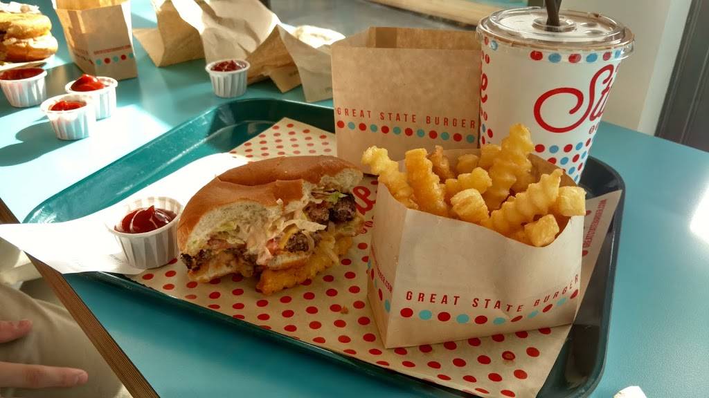 Great State Burger | restaurant | 3600 NE 45th St, Seattle, WA 98105, USA | 2067758990 OR +1 206-775-8990
